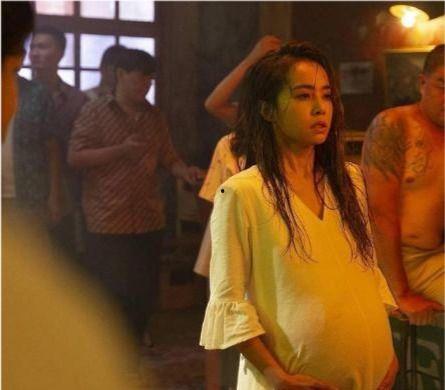 扮孕妇视频,扮孕妇视频引发的争议与反思