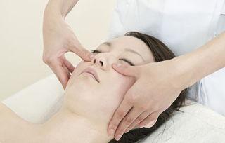 祛斑按摩视频,轻松掌握面部焕白秘诀